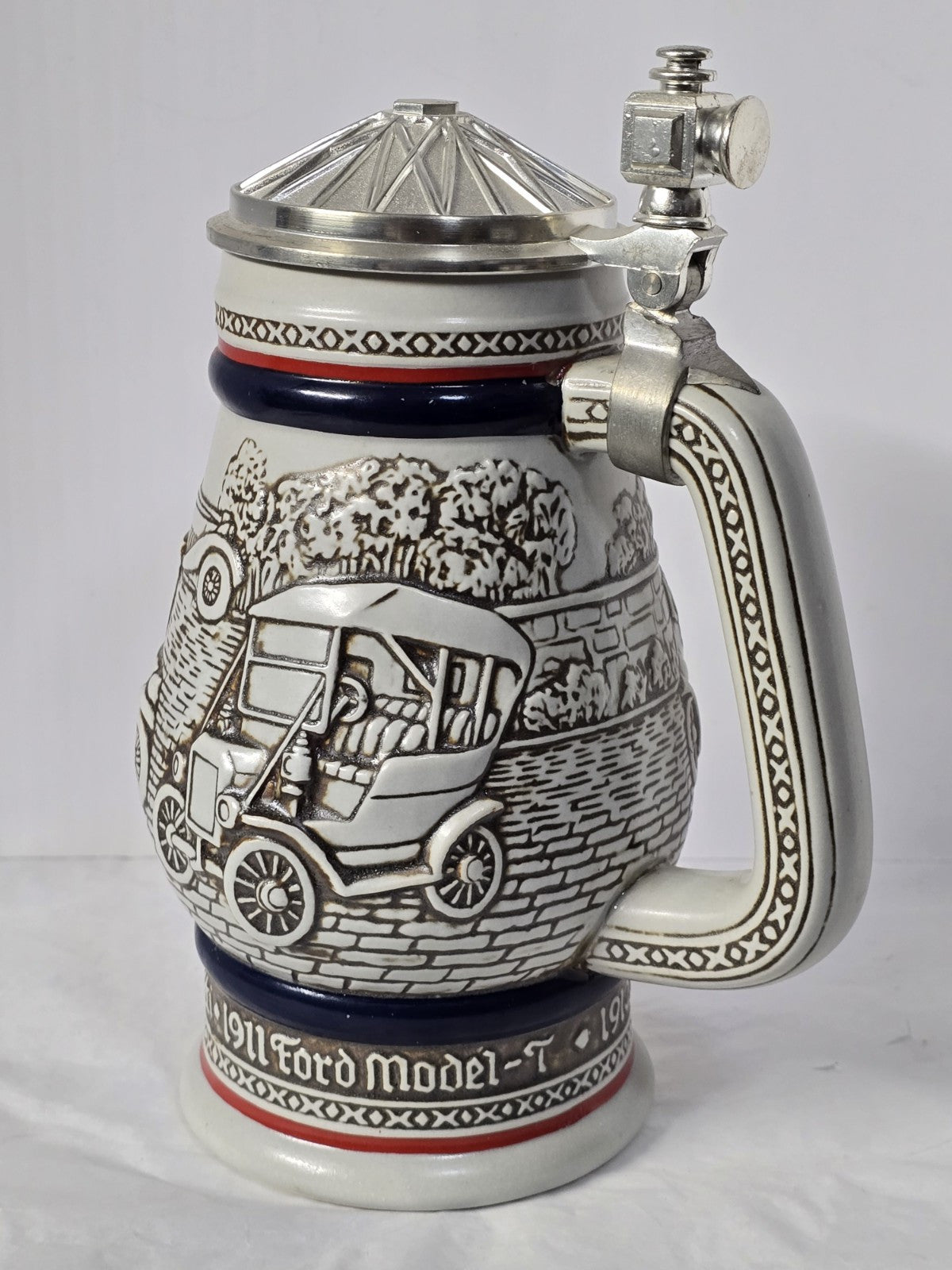 Vintage - Hand Crafter 1979 Antique Cars AVON Beer Stein Made In Brazil