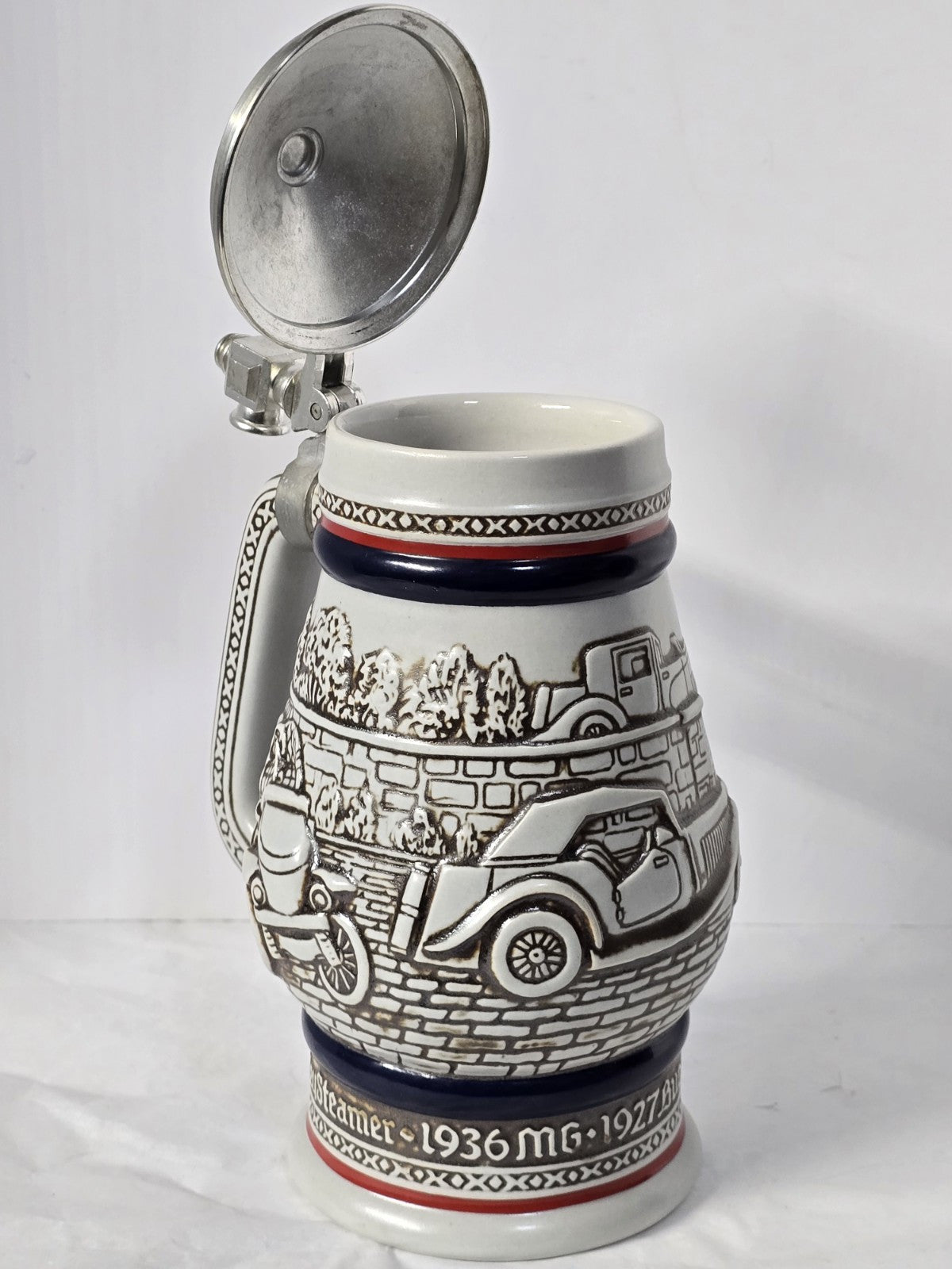 Vintage - Hand Crafter 1979 Antique Cars AVON Beer Stein Made In Brazil