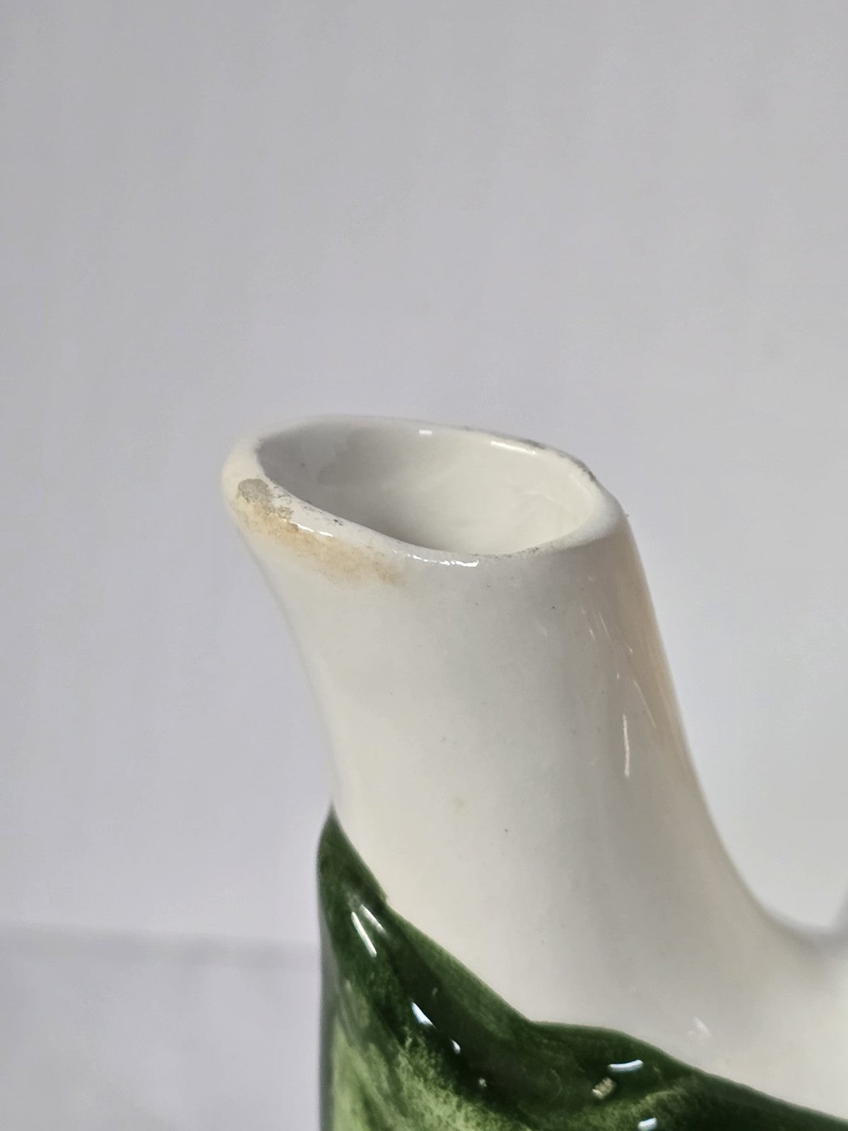 1993 Wang’s International Ceramic Sunflower Tea Pot With Bee Lid 